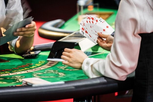 Live Blackjack dealer table with multiple camera angles on raft mobile